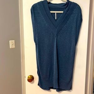 XS Free People Blue Tunic Sweater Vest, Ribbed 2 Layer, Exaggerated V Neck
